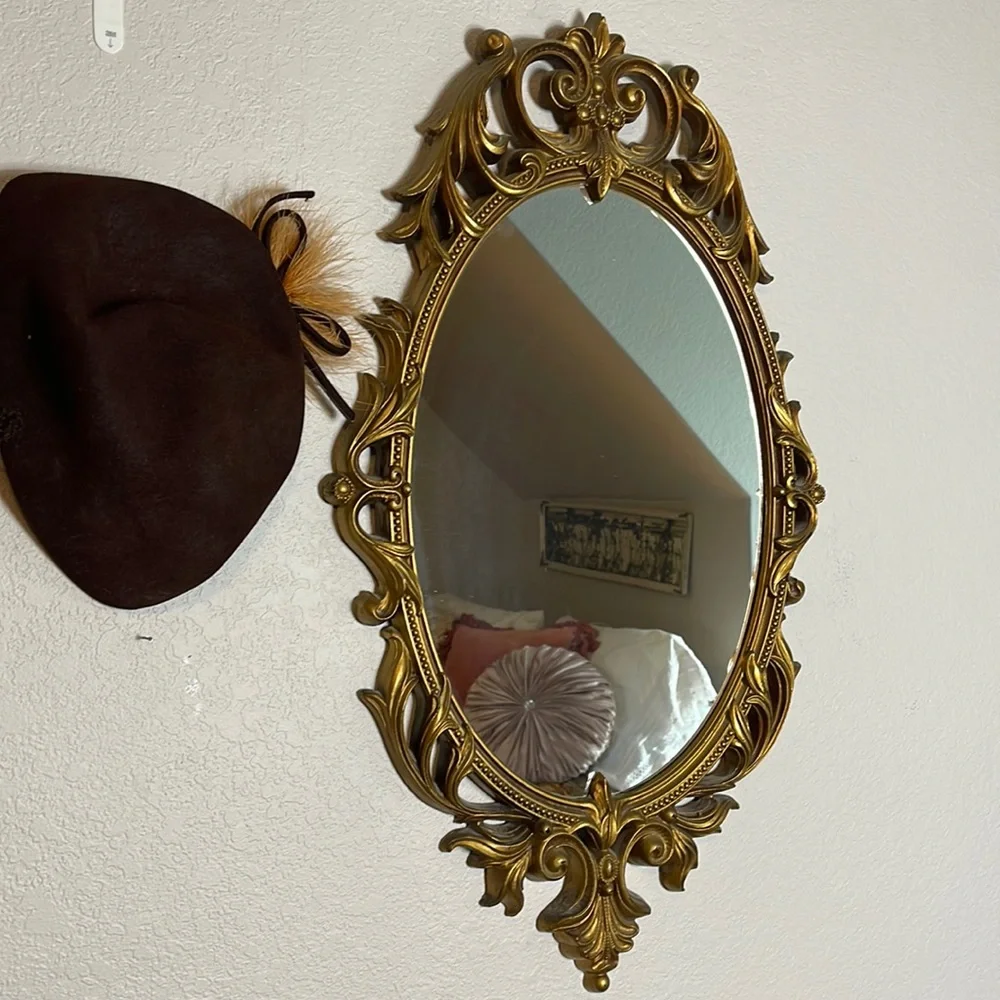Vintage Syroco Style Resin Oval Gold Ornate Mirror MCM